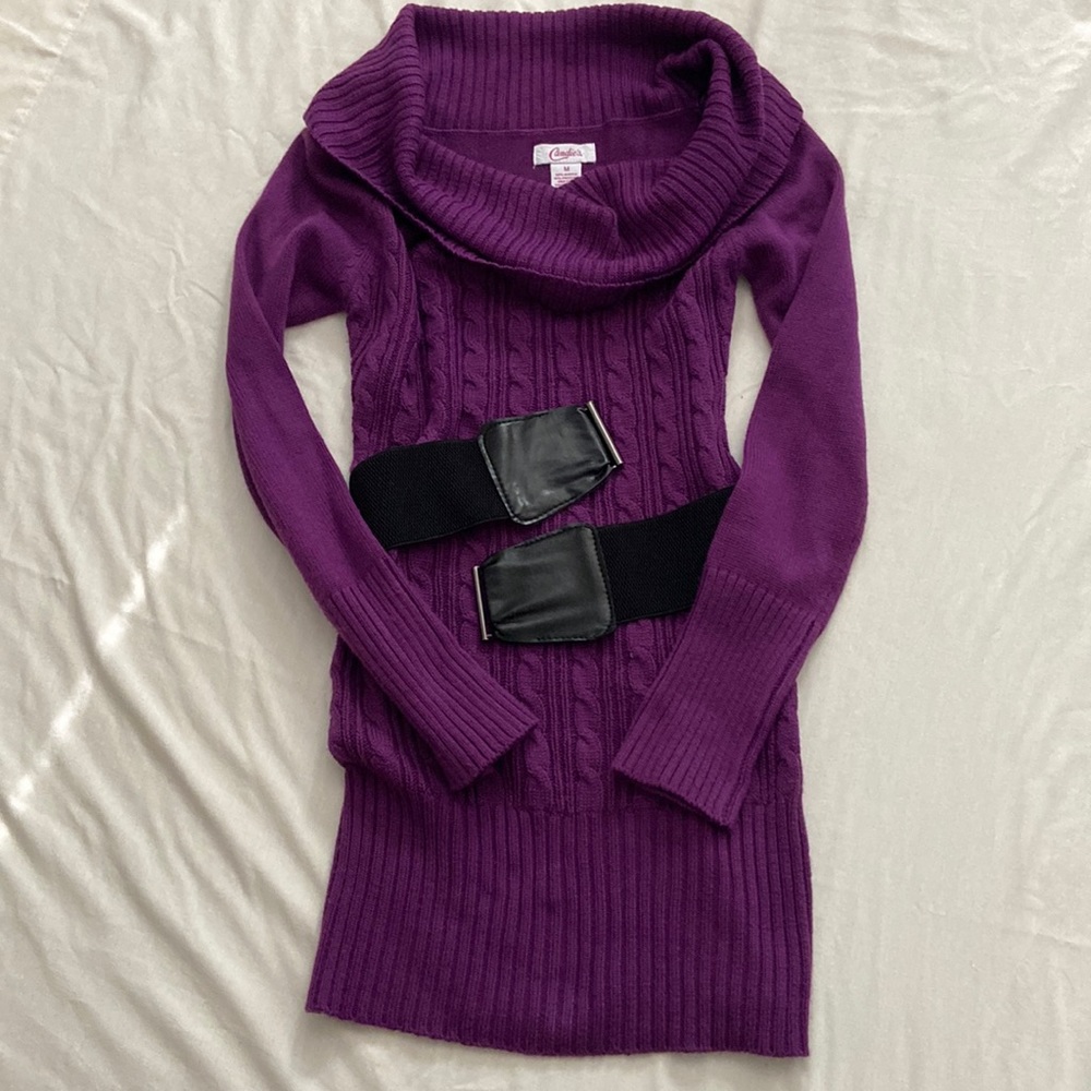 Gently used Juniors size medium Candie’s sweater